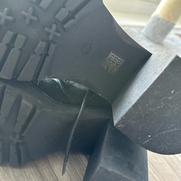 Like new Free People Black Lace Up Boots with Chunky Design Leather Upper - Picture 10 of 13